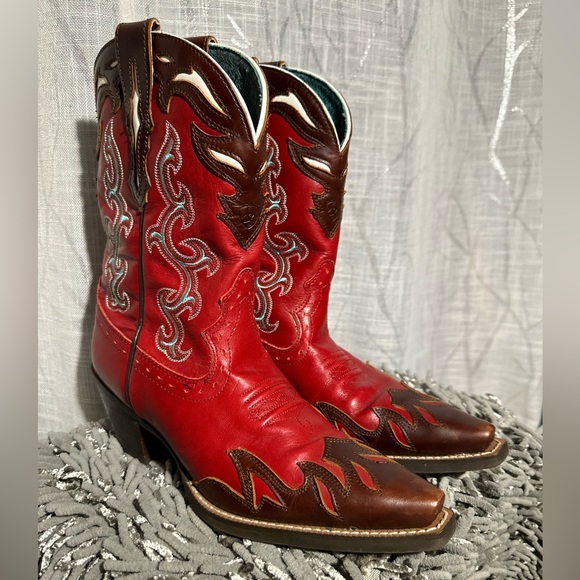 Women's Ariat Wichita Mesa Leather Cowboy Boots Size 6B NWOT - Picture 2 of 11